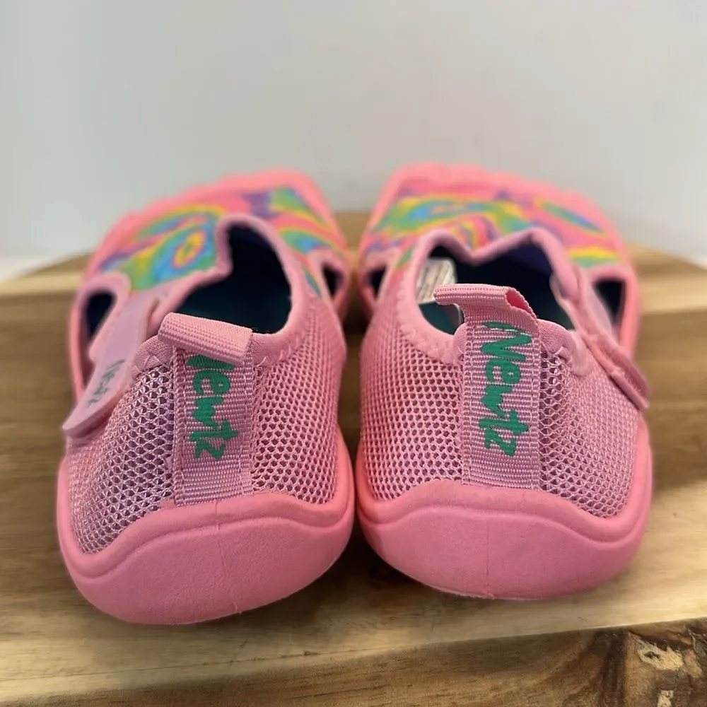 NEWTZ Girls Pink Tie Dye Water Shoes 2 3